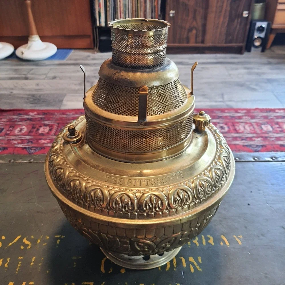 Vintage The Pittsburgh 1800s Victorian Brass Oil Lamp Electric Plug Conversion